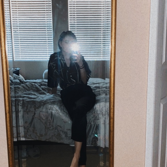 Meet your Posher, Katie - Picture 1 of 1